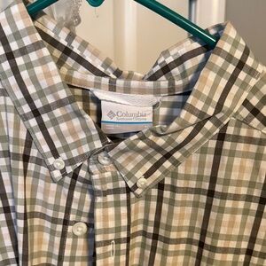 Columbia Men's Casual Plaid Button-Down Shirt